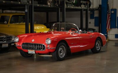 Chevrolet Corvette 1957 2 Door Roadster Convertible