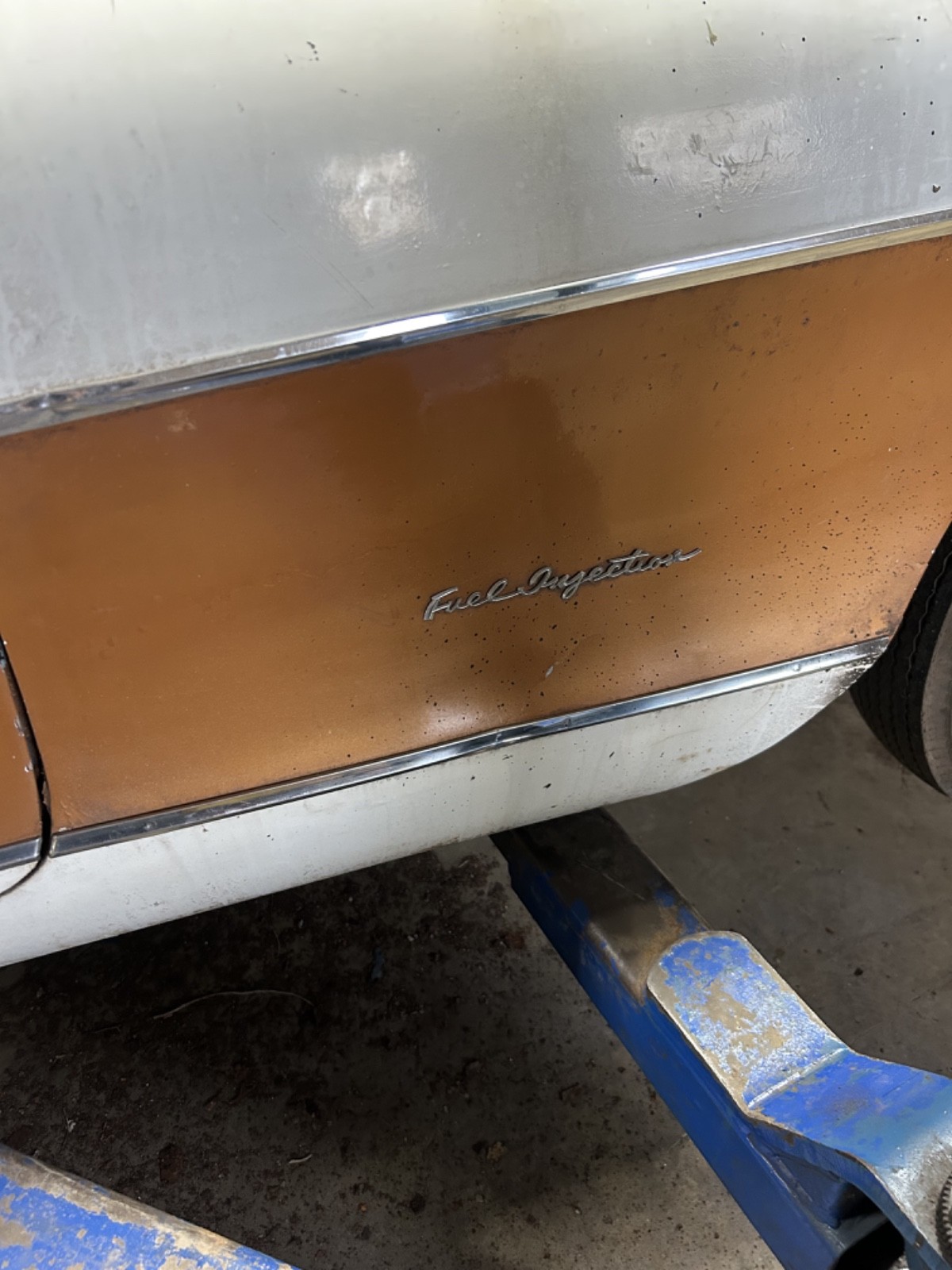 Chevrolet-Corvette-1957-Convertible-13