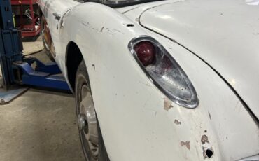 Chevrolet-Corvette-1957-Convertible-14