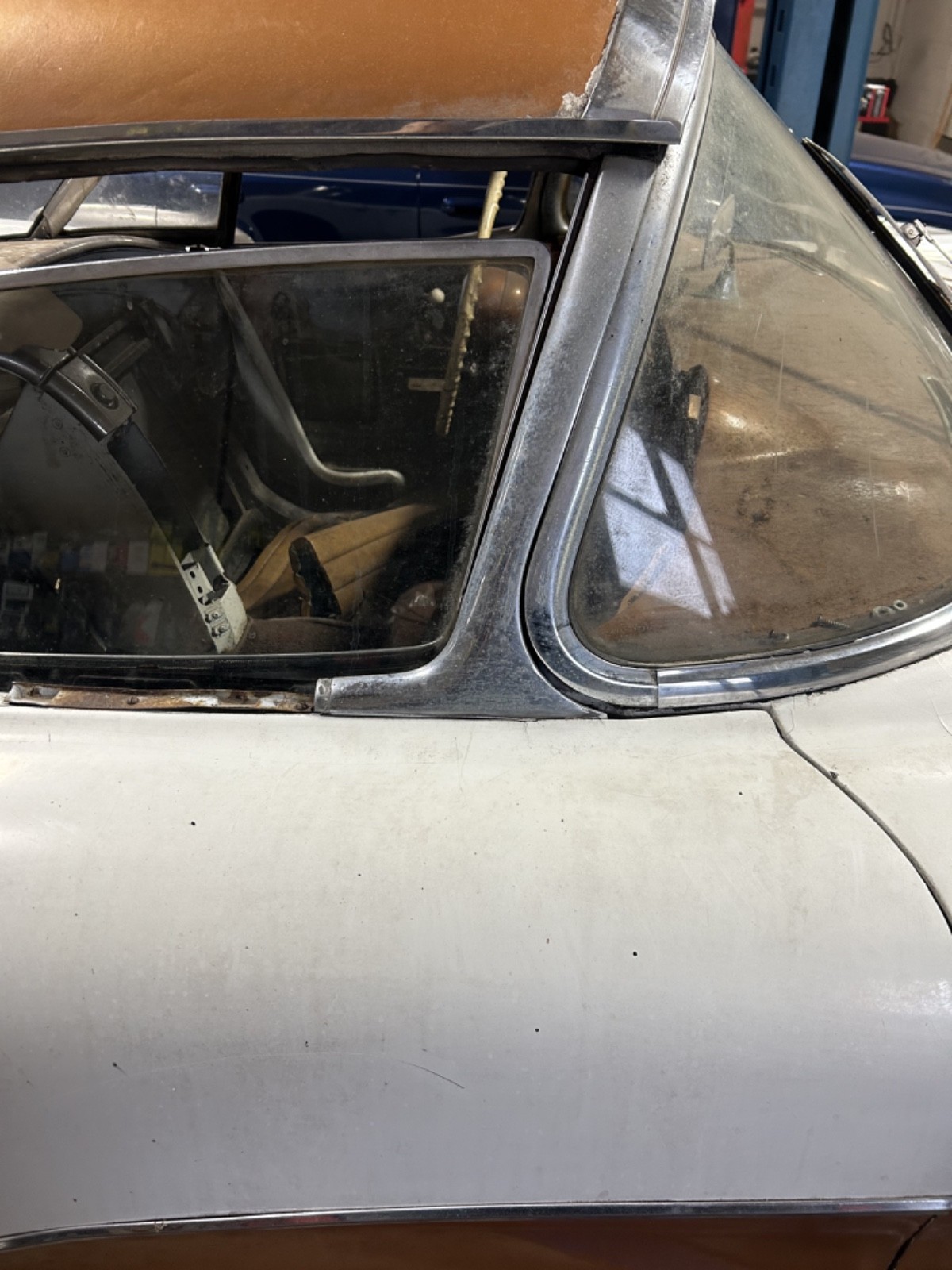 Chevrolet-Corvette-1957-Convertible-27