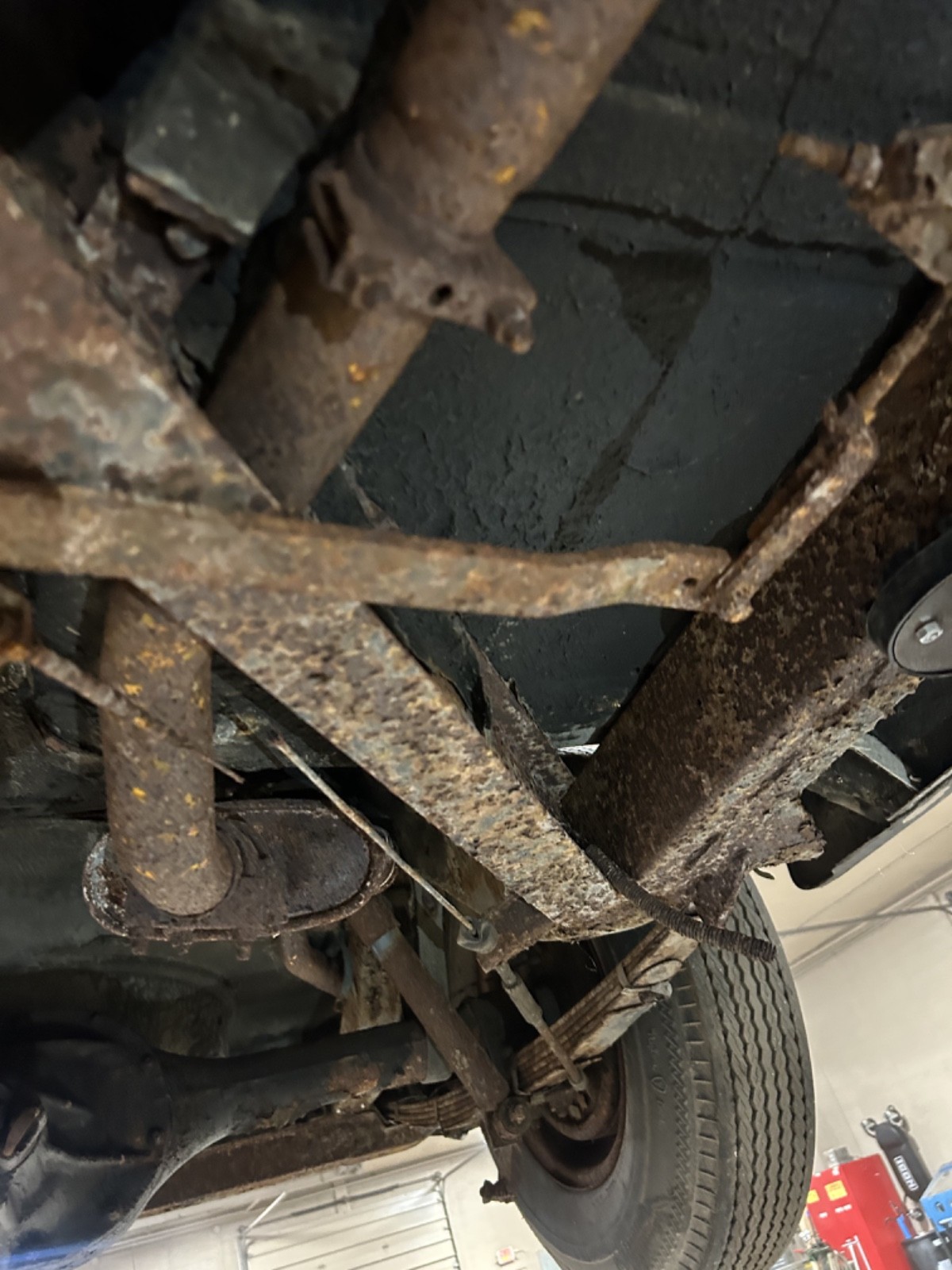 Chevrolet-Corvette-1957-Convertible-35