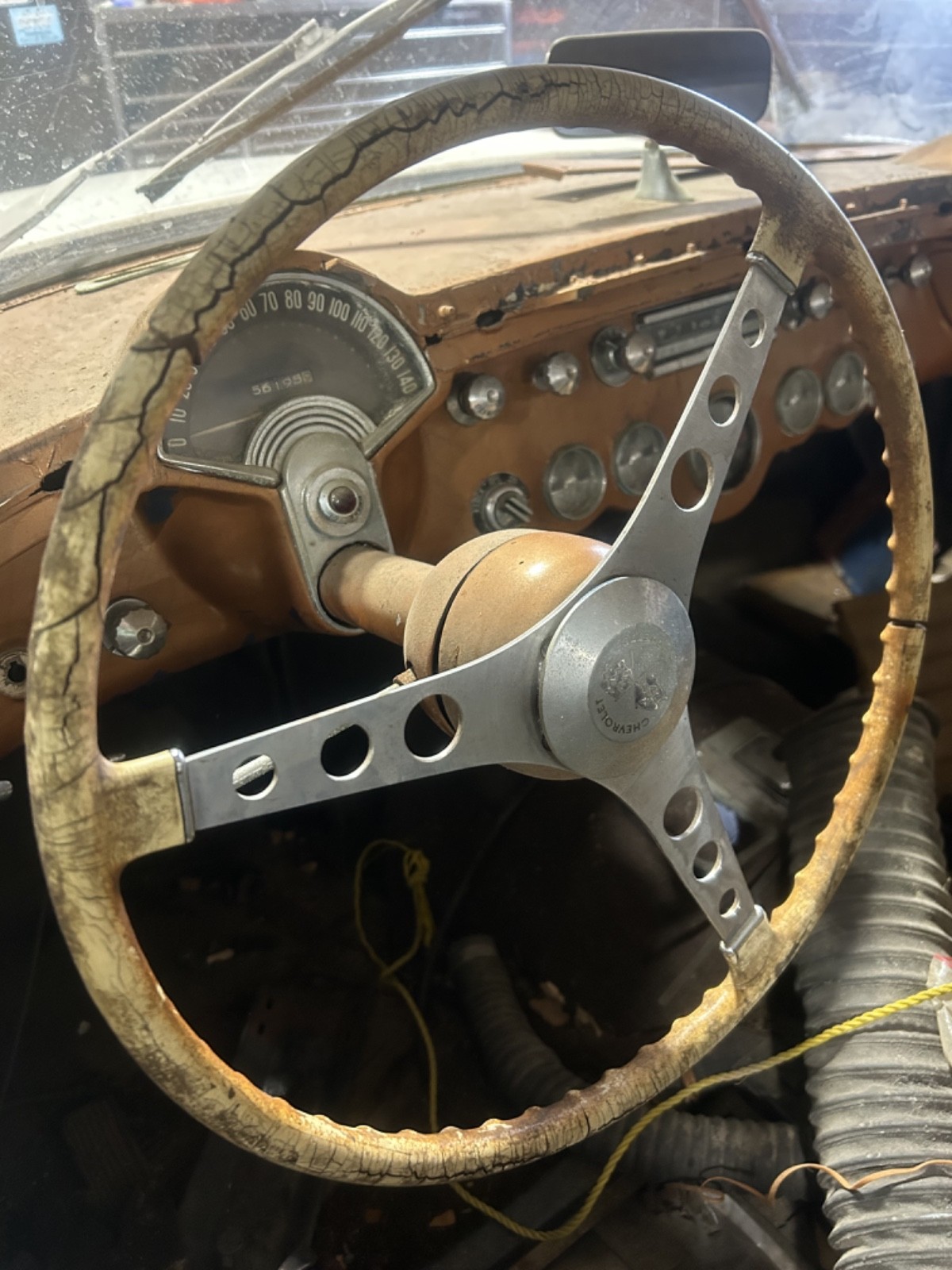 Chevrolet-Corvette-1957-Convertible-6