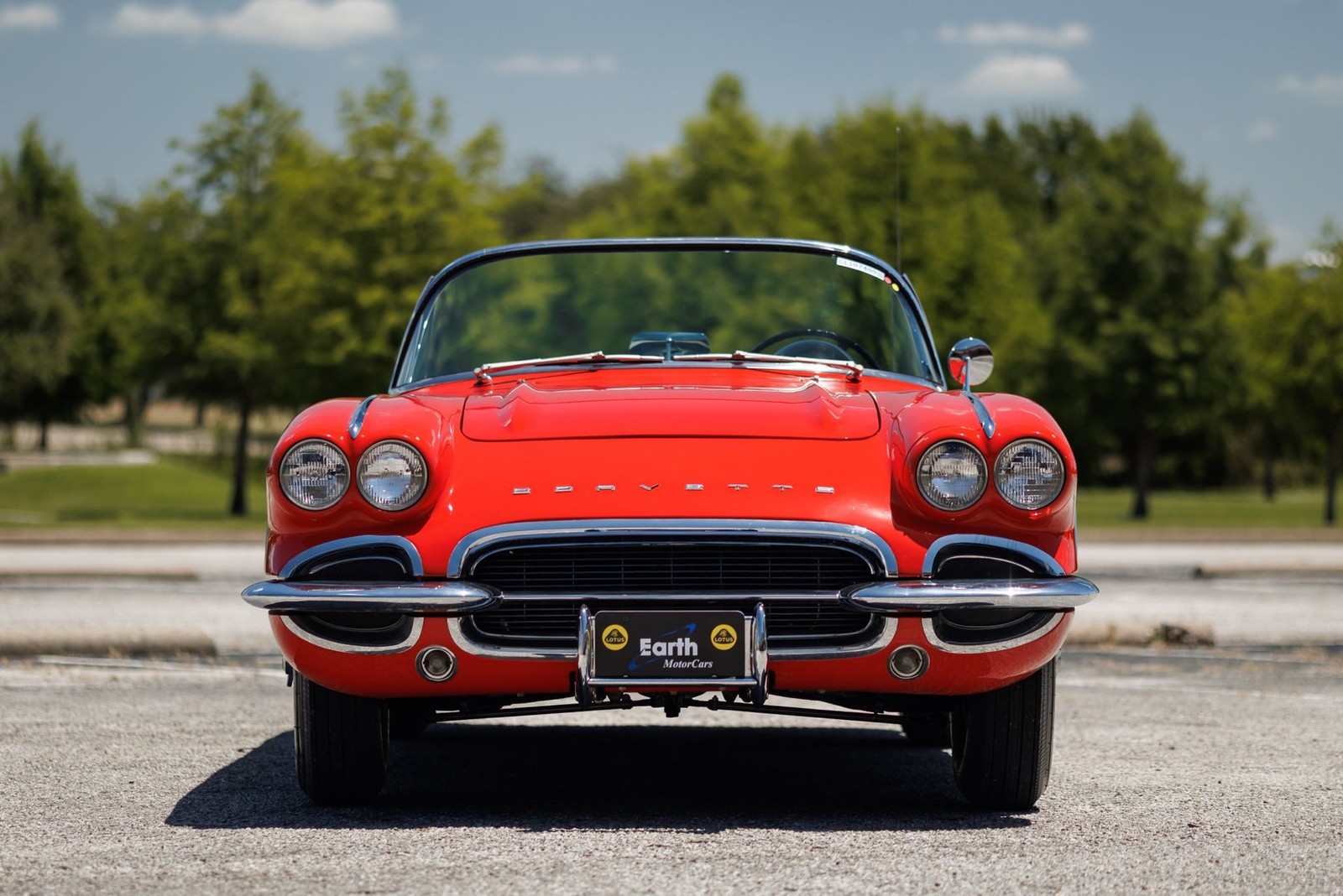 Chevrolet-Corvette-1961-Convertible-10
