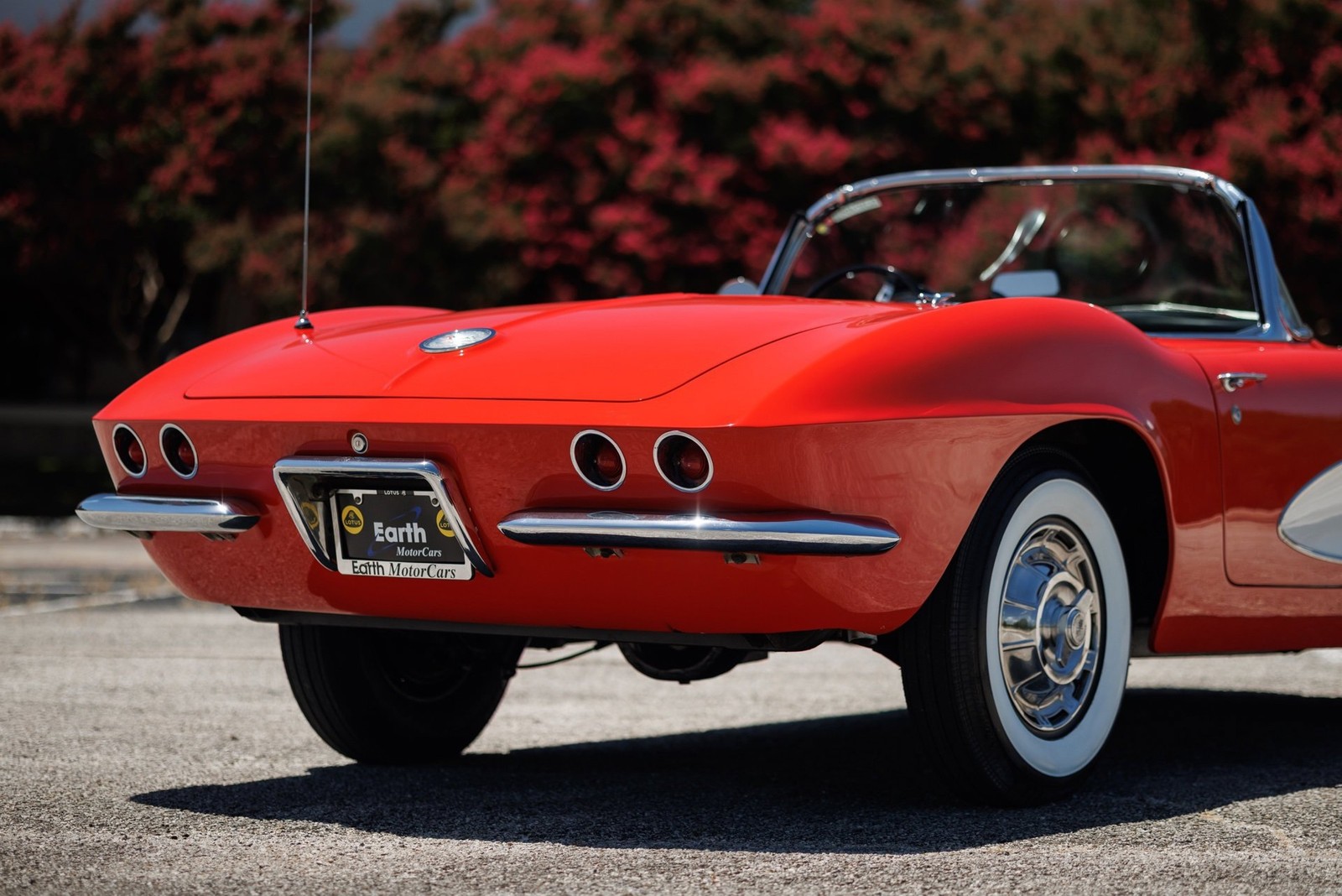 Chevrolet-Corvette-1961-Convertible-21