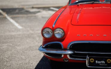 Chevrolet-Corvette-1961-Convertible-28