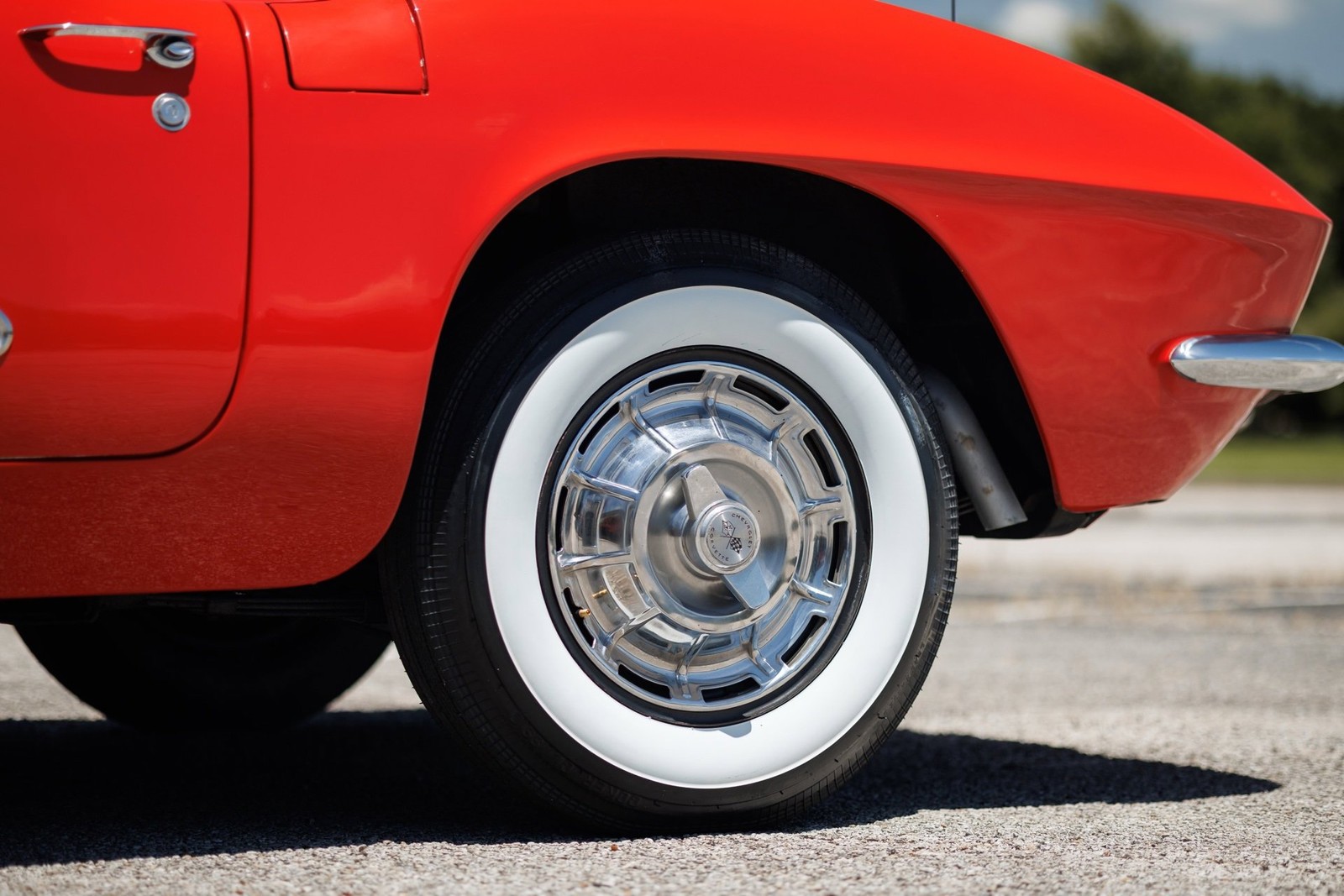 Chevrolet-Corvette-1961-Convertible-33