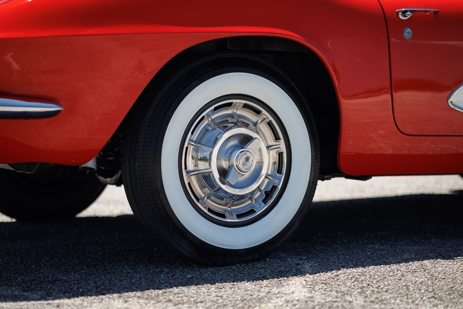 Chevrolet-Corvette-1961-Convertible-34