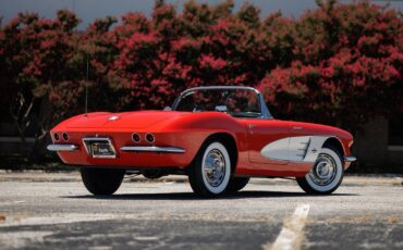 Chevrolet-Corvette-1961-Convertible-7