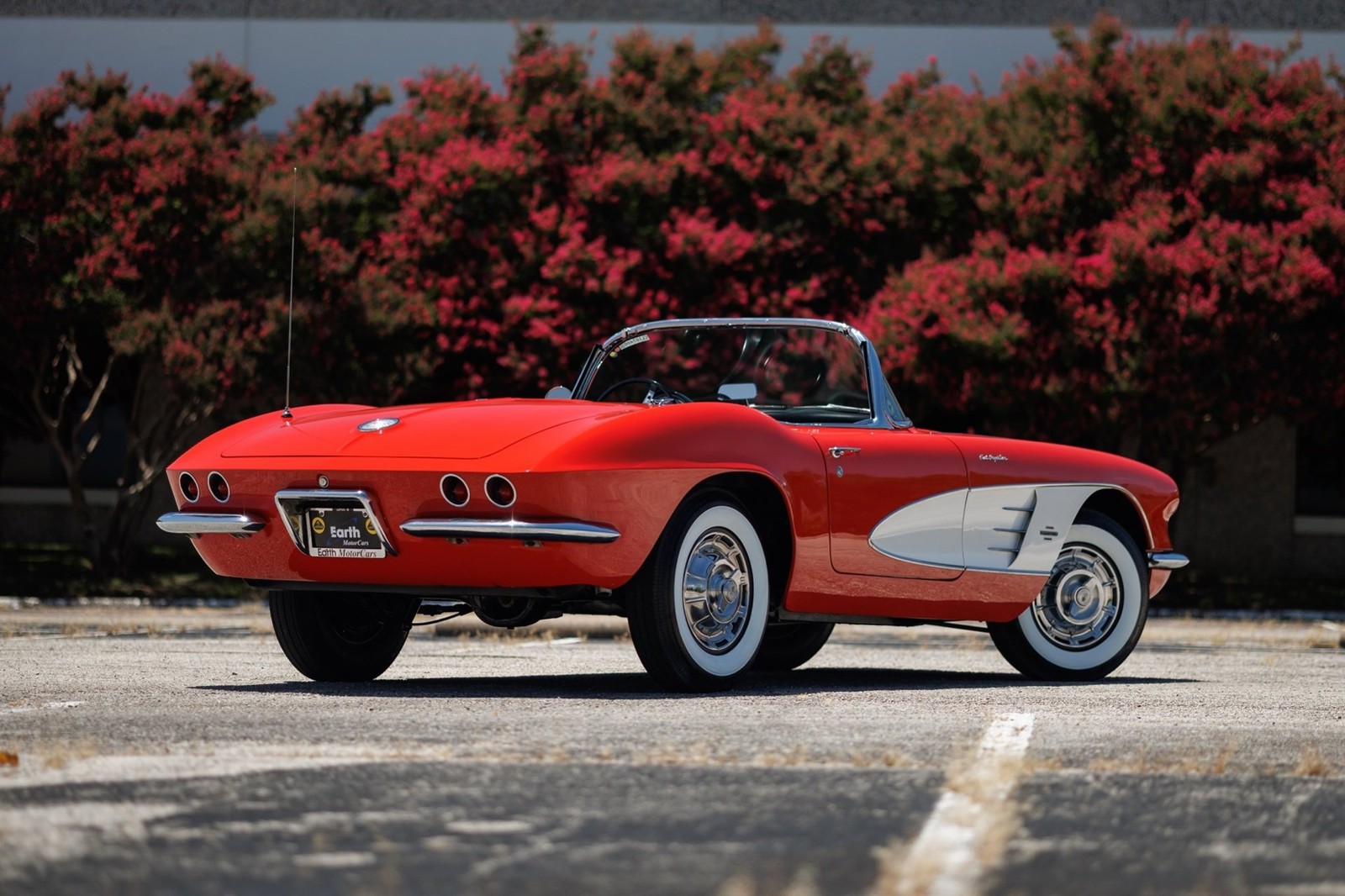 Chevrolet-Corvette-1961-Convertible-7