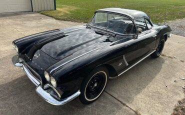 Chevrolet-Corvette-1962-11