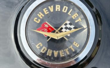Chevrolet-Corvette-1962-12