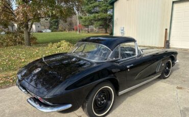 Chevrolet-Corvette-1962-12