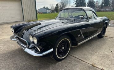 Chevrolet-Corvette-1962-16