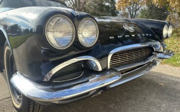 Chevrolet-Corvette-1962-18