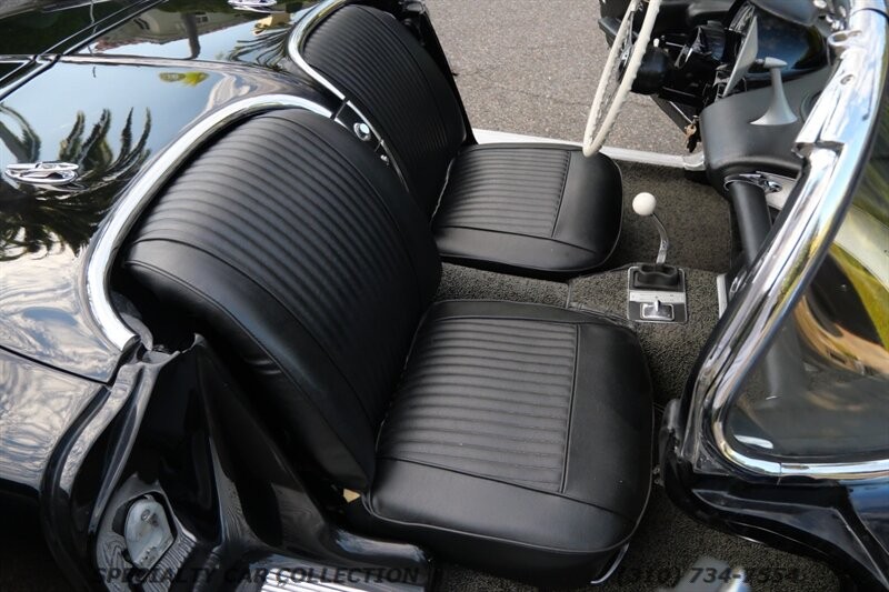 Chevrolet-Corvette-1962-21