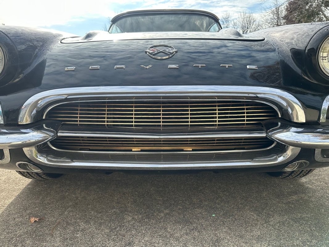 Chevrolet-Corvette-1962-22