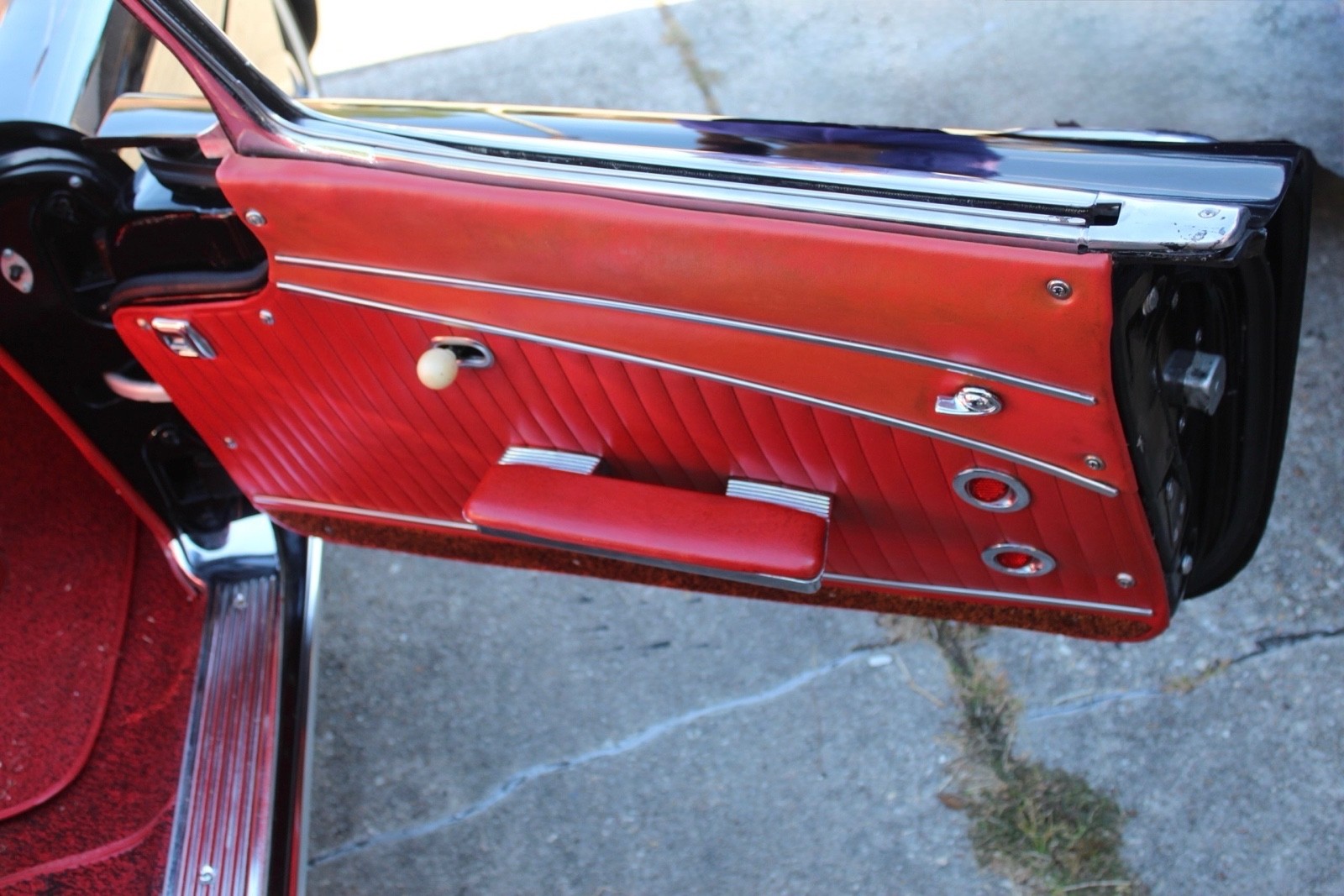 Chevrolet-Corvette-1962-23