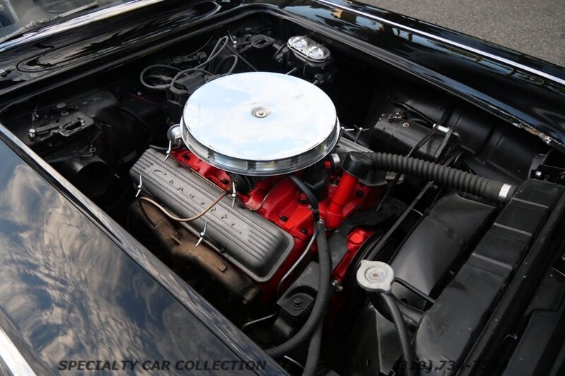 Chevrolet-Corvette-1962-23