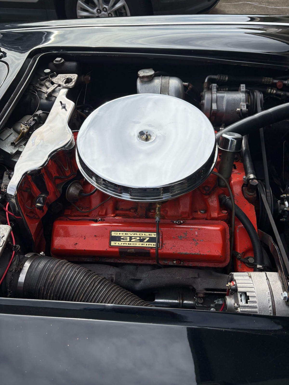 Chevrolet-Corvette-1962-27