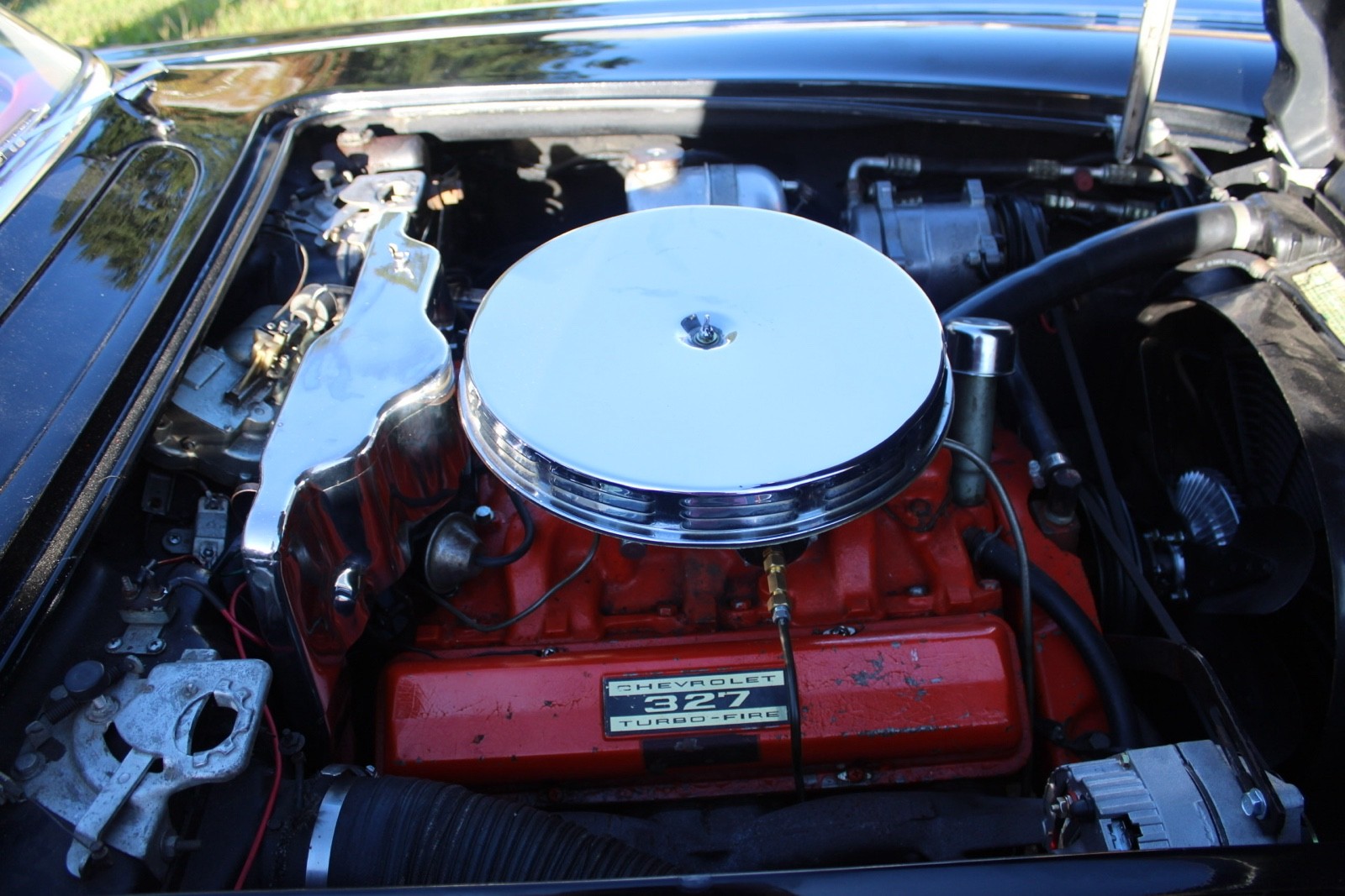 Chevrolet-Corvette-1962-30