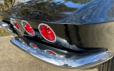 Chevrolet-Corvette-1962-32