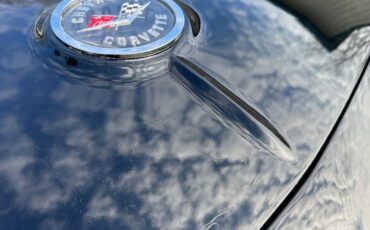 Chevrolet-Corvette-1962-35