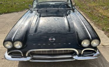 Chevrolet-Corvette-1962-4