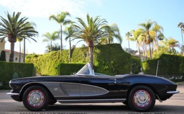 Chevrolet-Corvette-1962-7