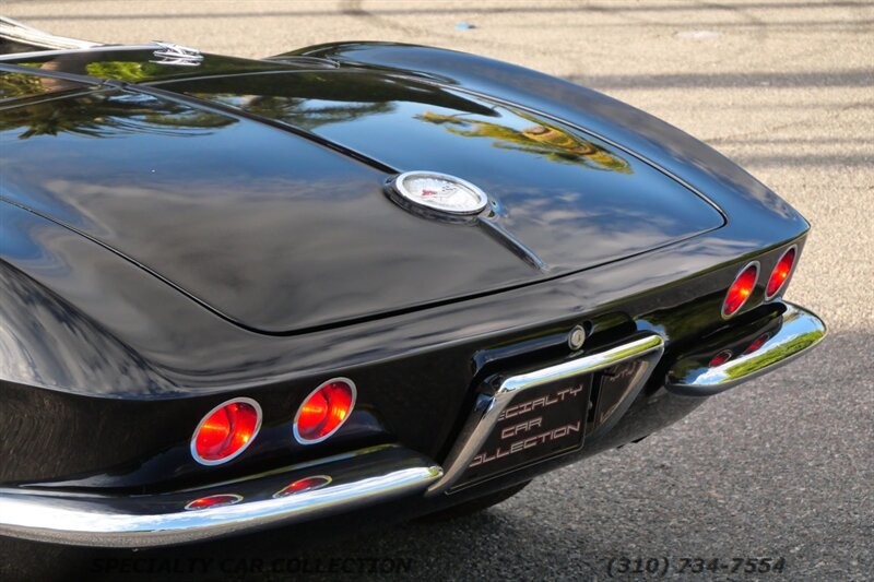 Chevrolet-Corvette-1962-9