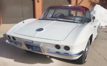 Chevrolet-Corvette-1962-Convertible-1
