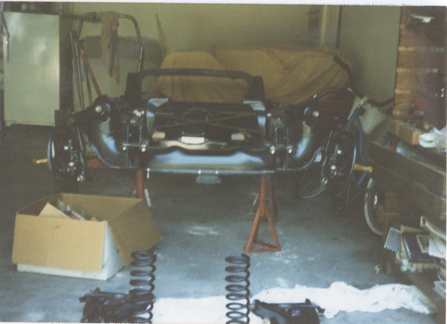 Chevrolet-Corvette-1962-Convertible-11