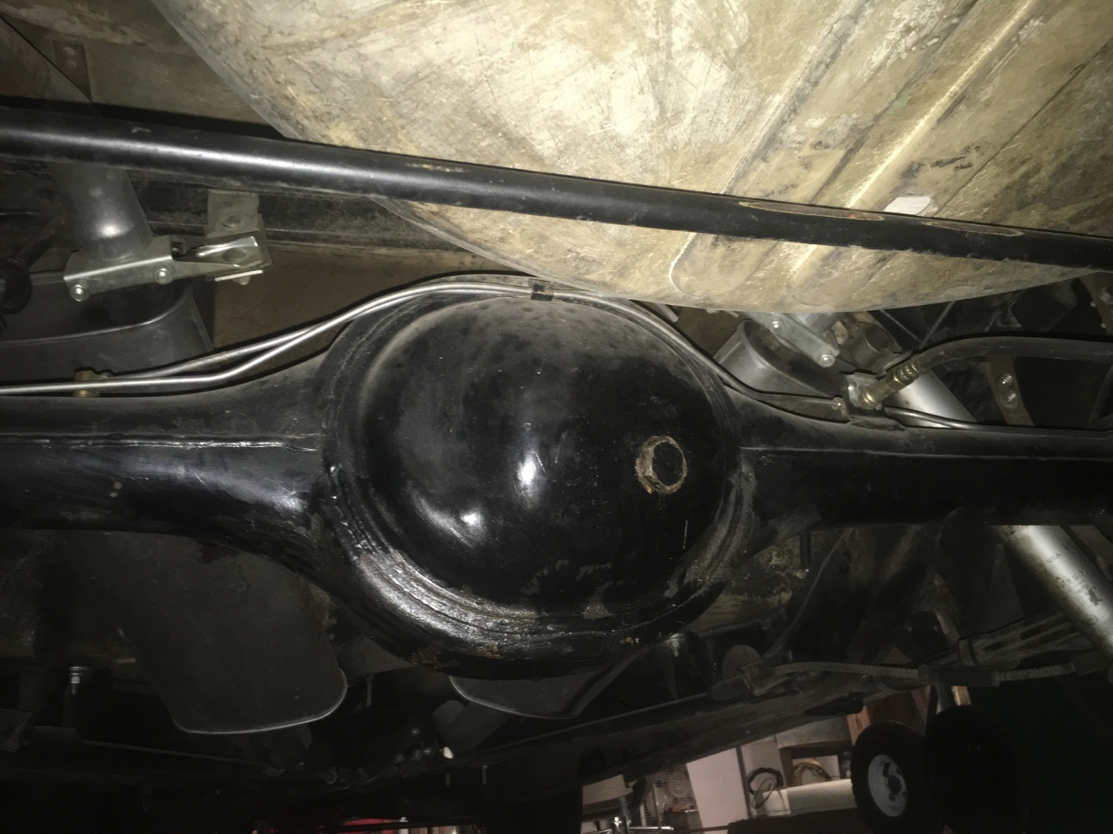 Chevrolet-Corvette-1962-Convertible-13