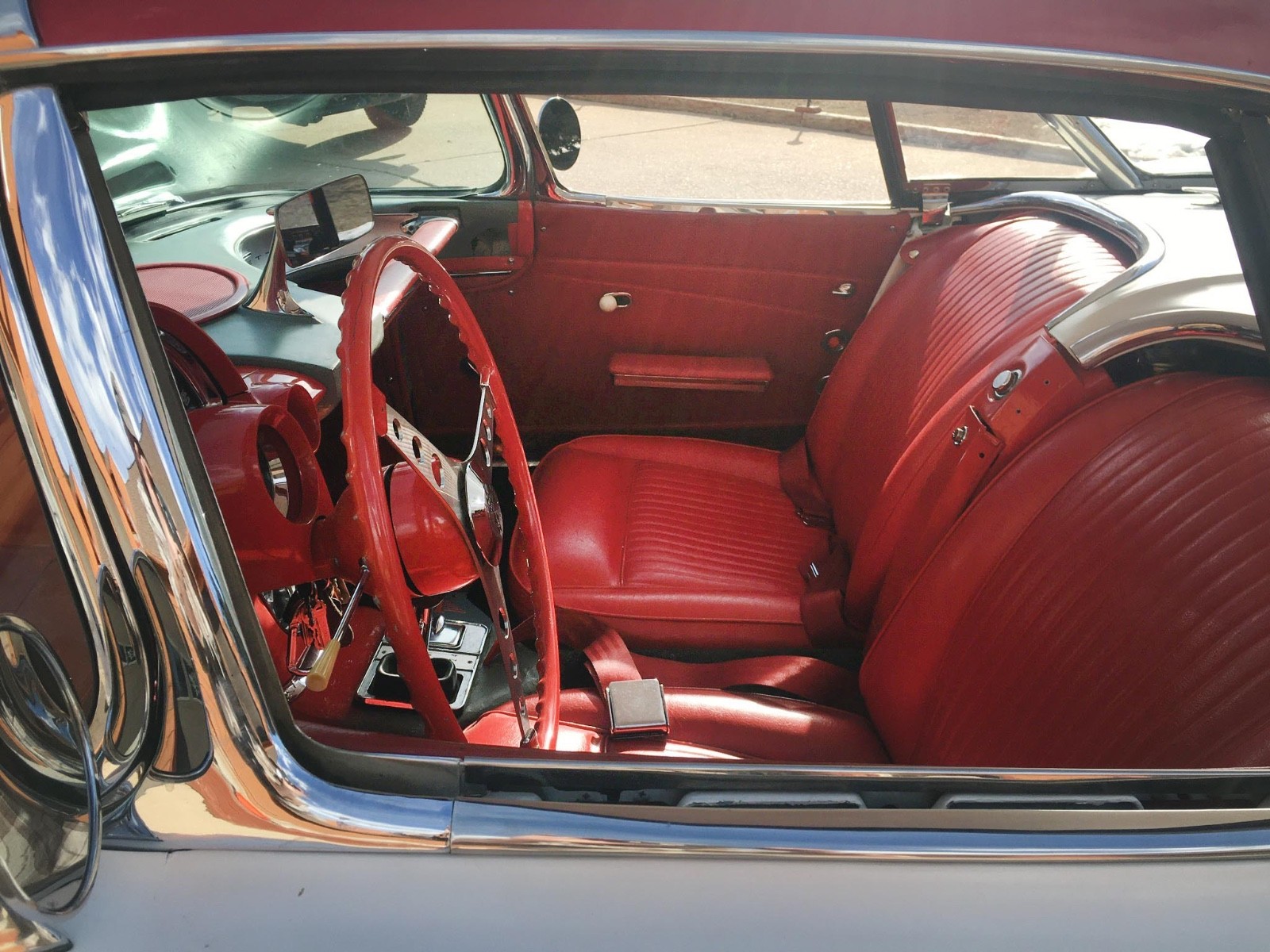 Chevrolet-Corvette-1962-Convertible-4