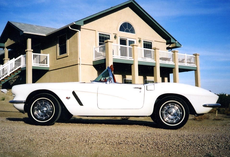 Chevrolet-Corvette-1962-Convertible-5