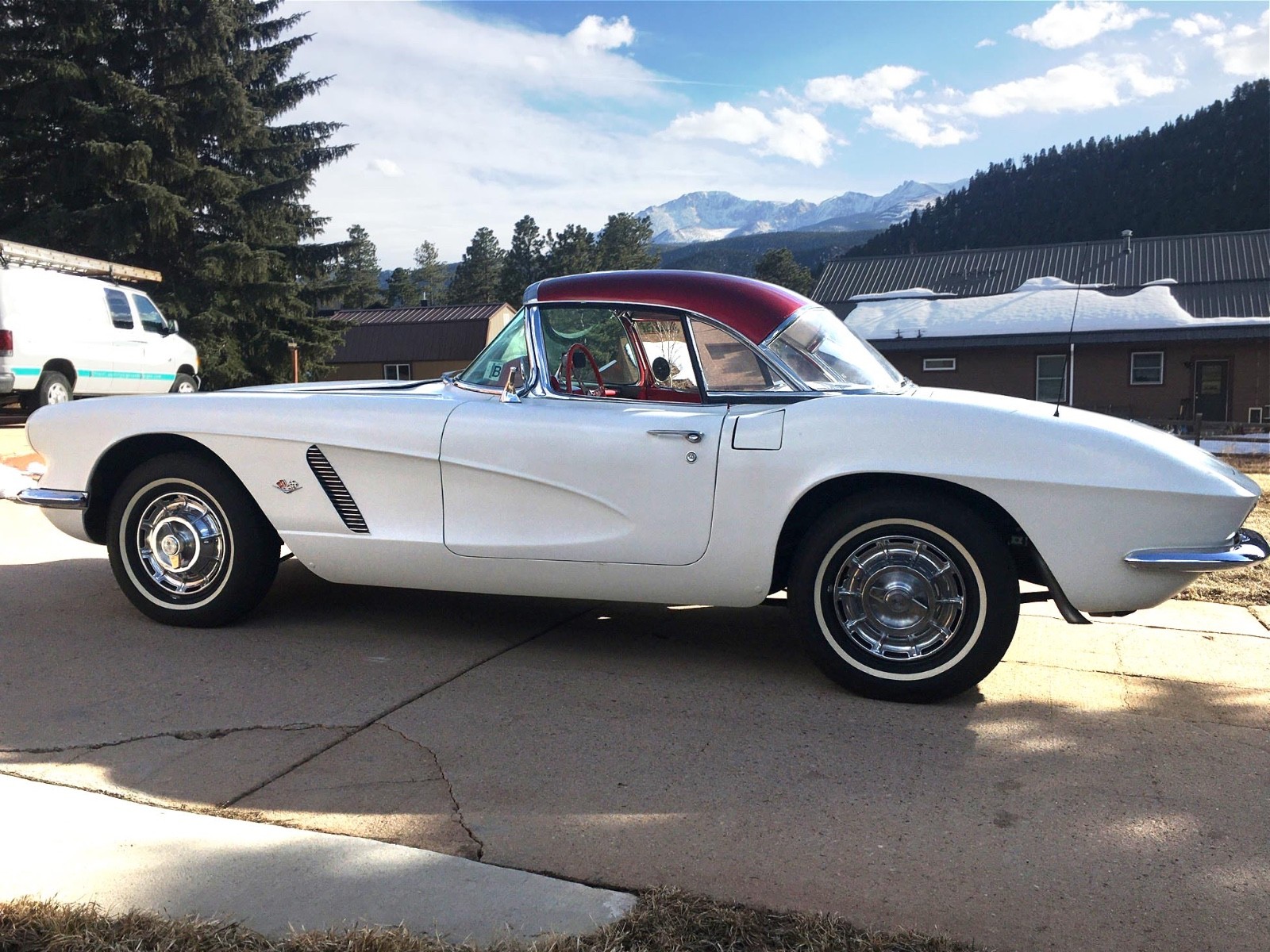 Chevrolet-Corvette-1962-Convertible-6