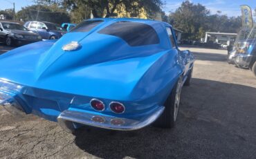 Chevrolet-Corvette-1963-1