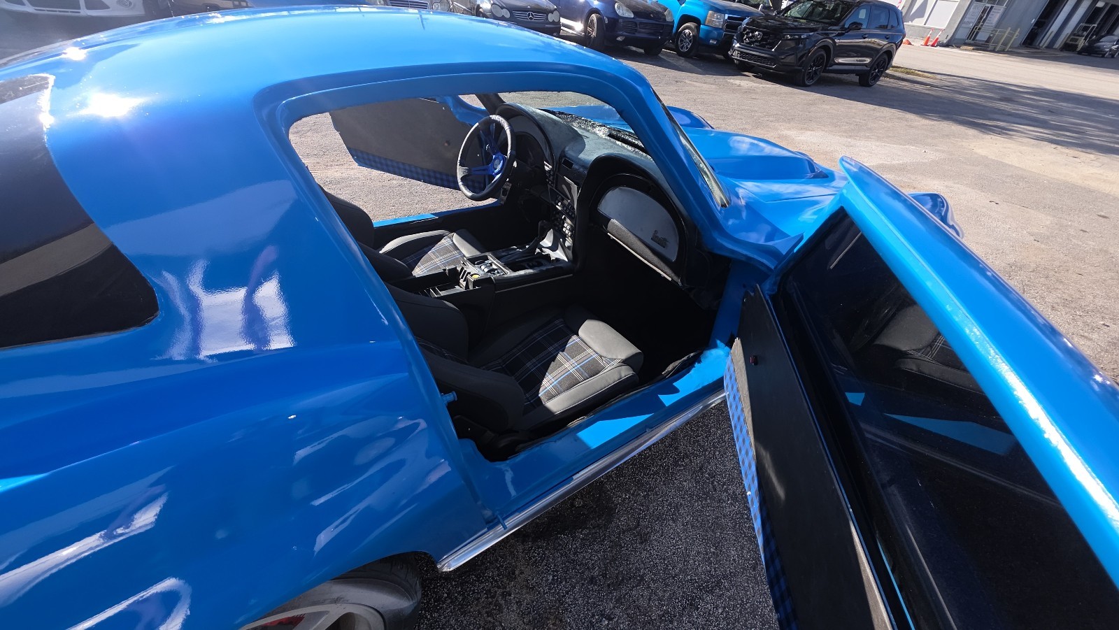 Chevrolet-Corvette-1963-12