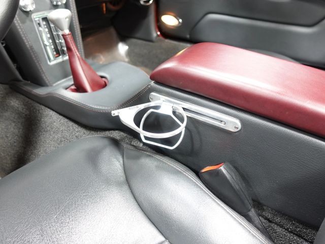 Chevrolet-Corvette-1963-14