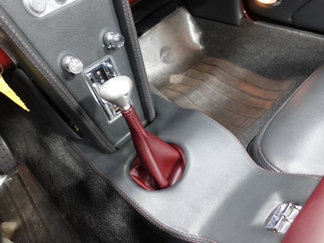 Chevrolet-Corvette-1963-15