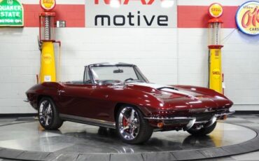 Chevrolet-Corvette-1963