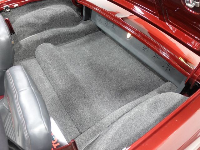 Chevrolet-Corvette-1963-17