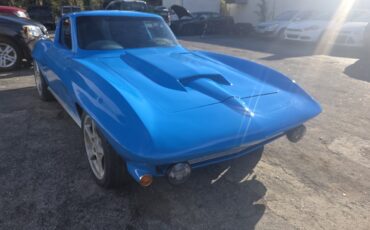 Chevrolet-Corvette-1963-2