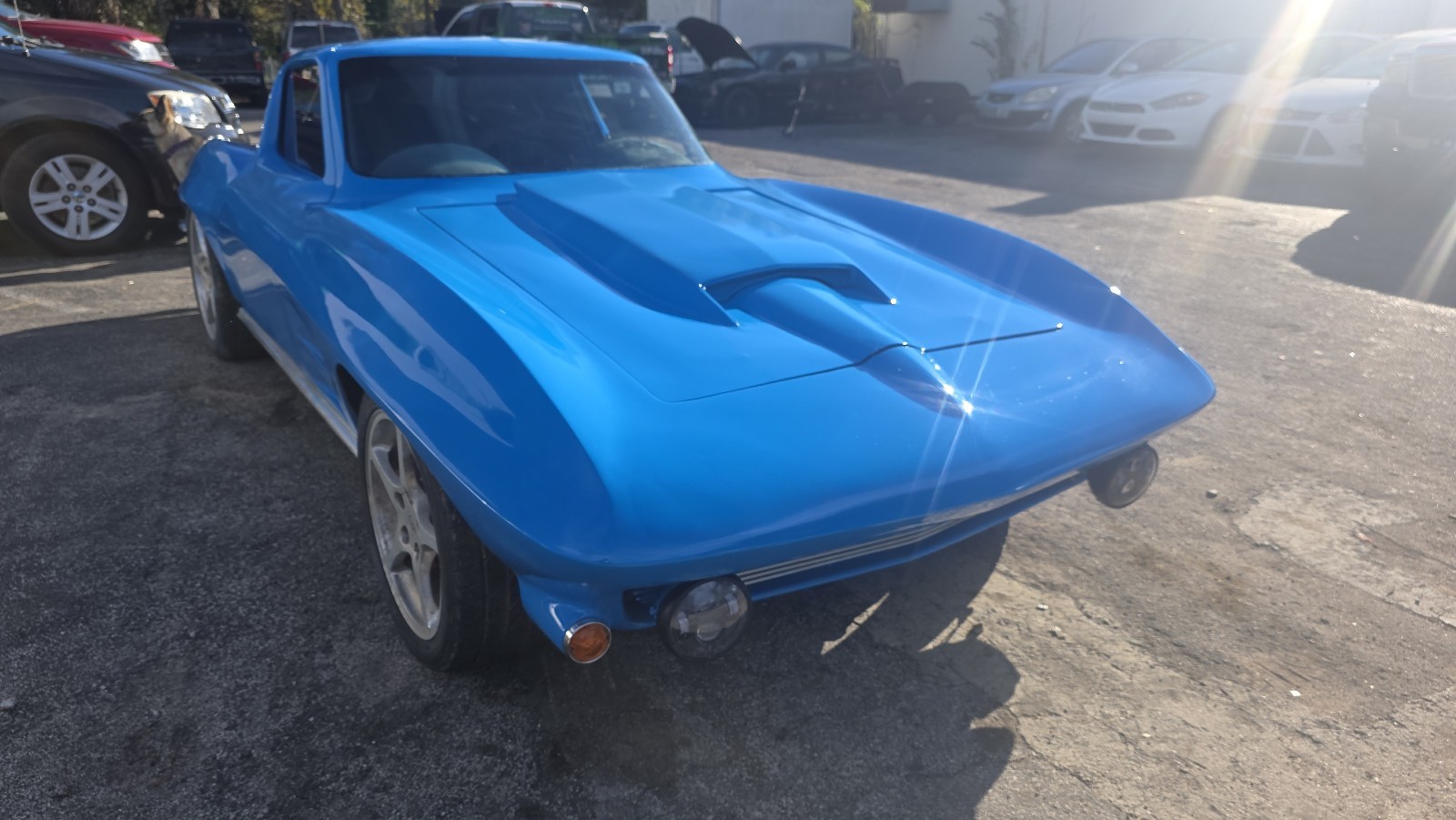 Chevrolet-Corvette-1963-2