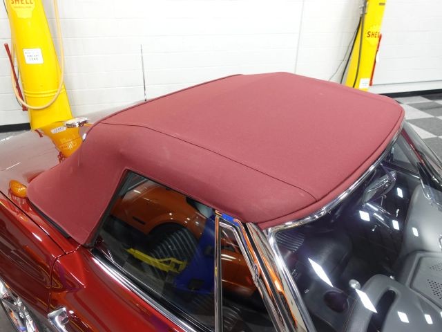 Chevrolet-Corvette-1963-23