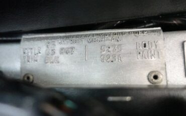 Chevrolet-Corvette-1963-26