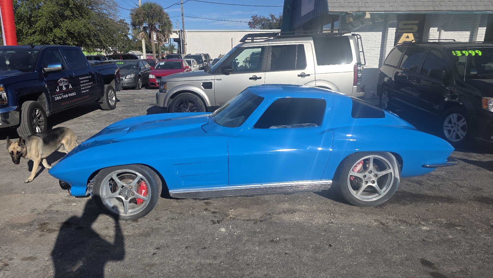 Chevrolet-Corvette-1963-5