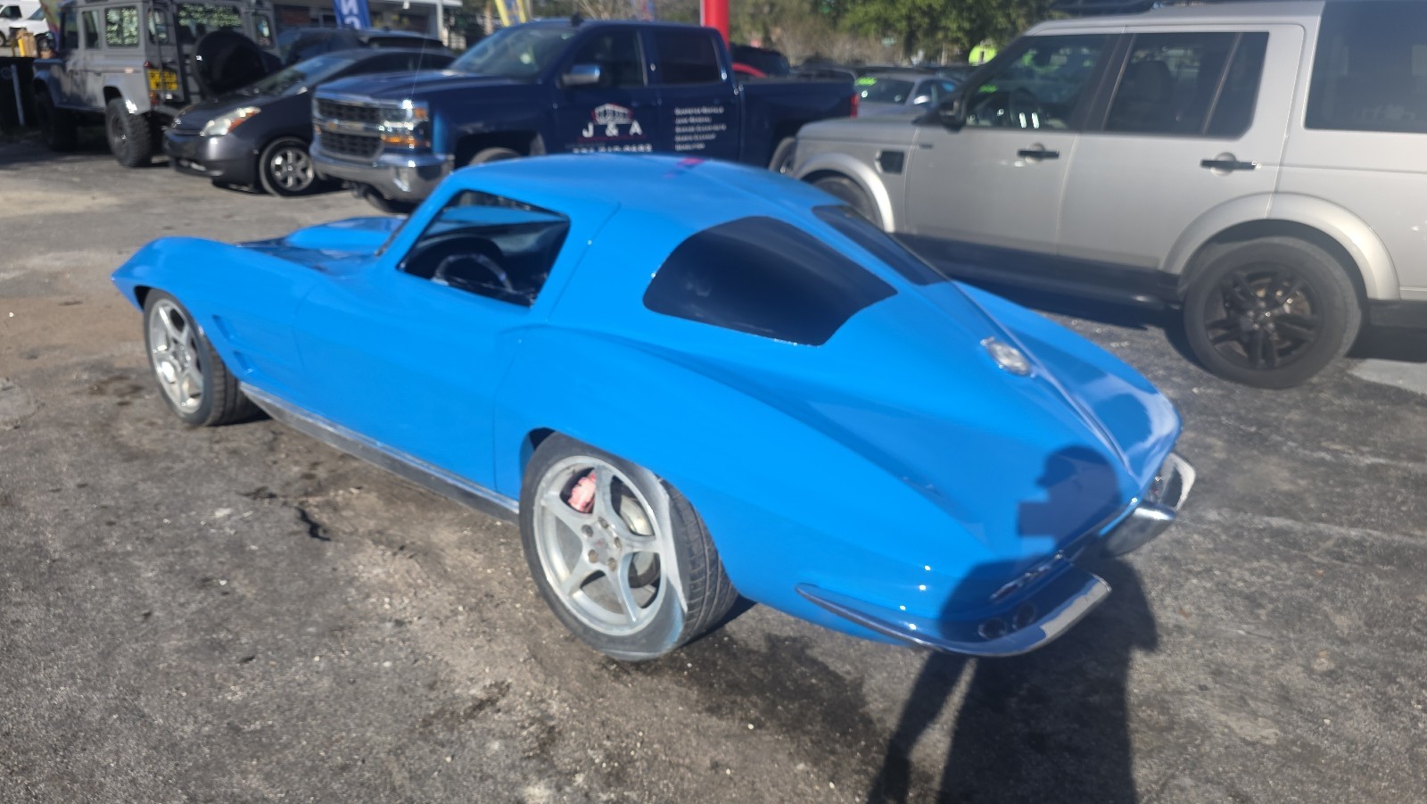 Chevrolet-Corvette-1963-6