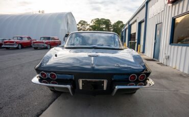 Chevrolet-Corvette-1963-Convertible-10