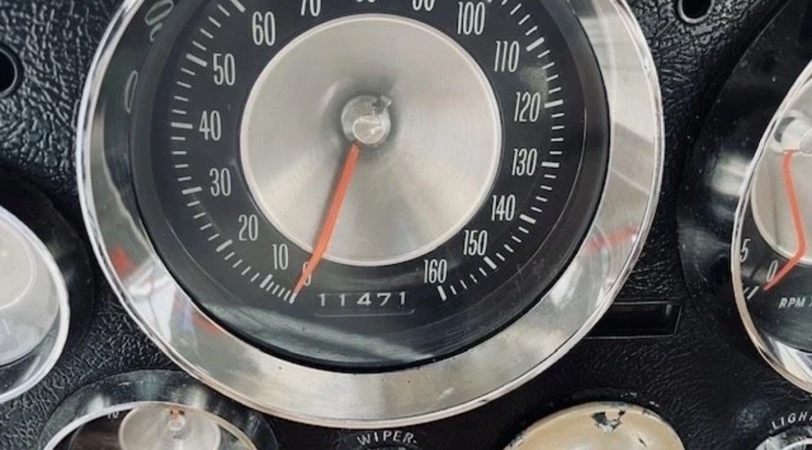 Chevrolet-Corvette-1963-Convertible-7