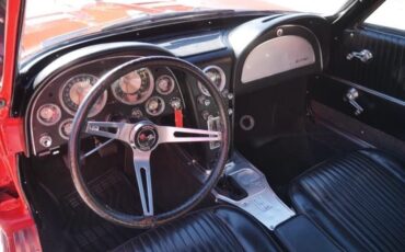 Chevrolet-Corvette-1963-Coupe-13
